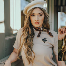 Load image into Gallery viewer, Ladies Stand up